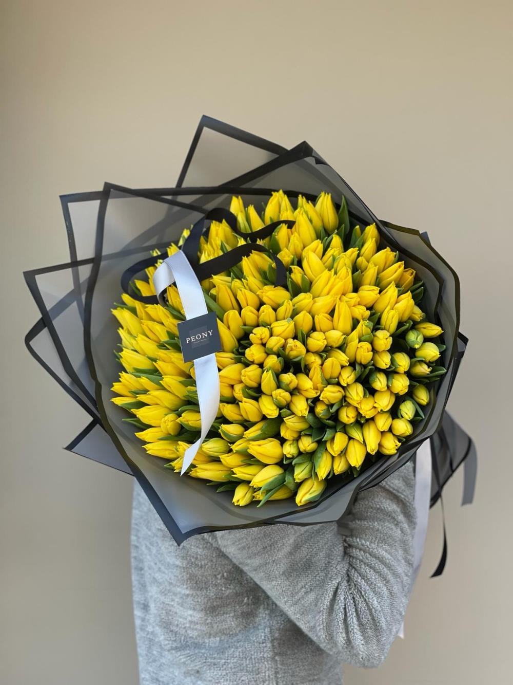 Luxury Design Yellow Tulip Bouquet